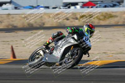 media/Dec-18-2022-SoCal Trackdays (Sun) [[8099a50955]]/Turn 4 (1pm)/